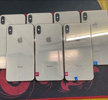 FAIRLY AND NEATLY  USED (GRADE A ) APPLE IPHONE XS  Max   256GB 4G LTE GSM/CDMA UNLOCKEDphoto1